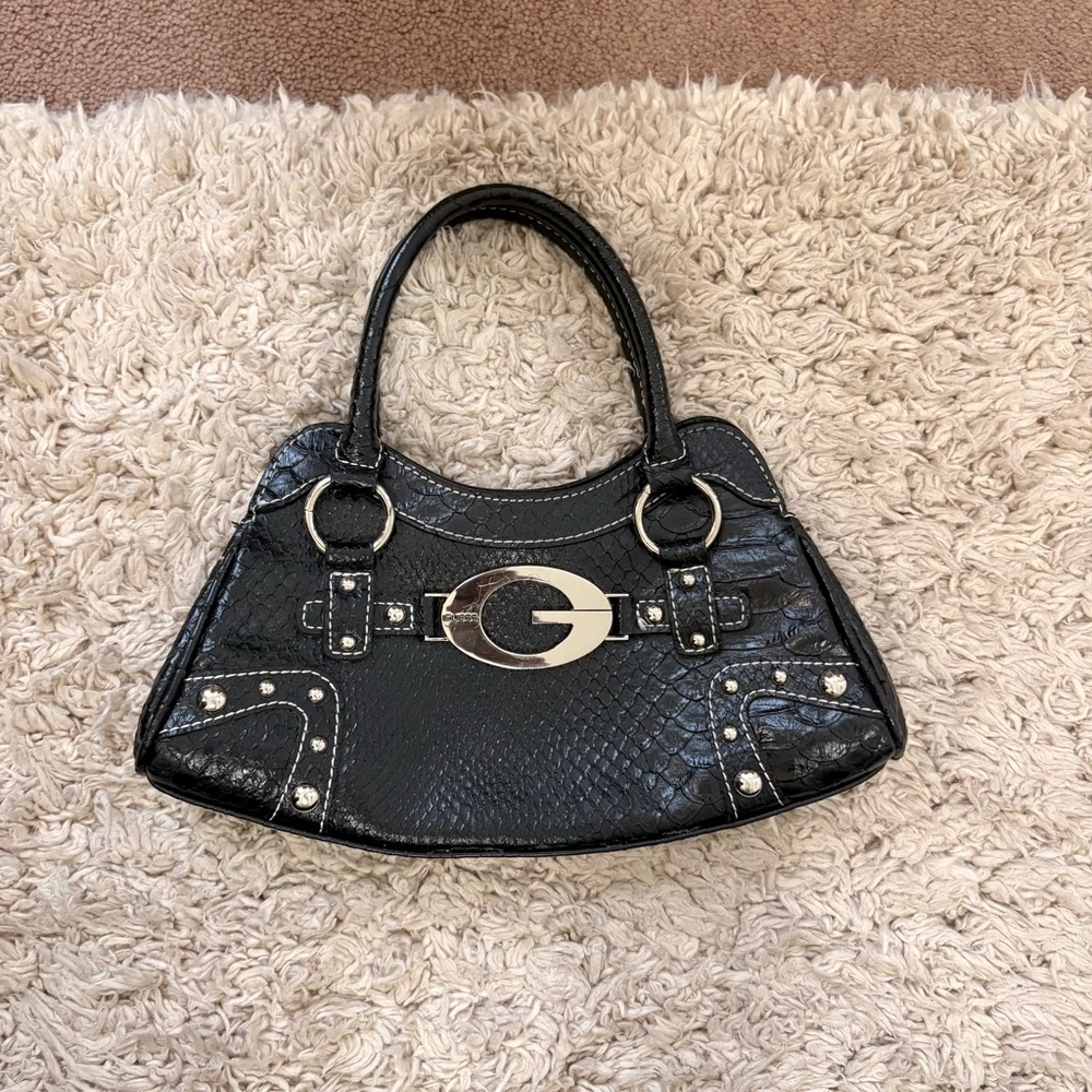 Black Vintage Guess Handbag